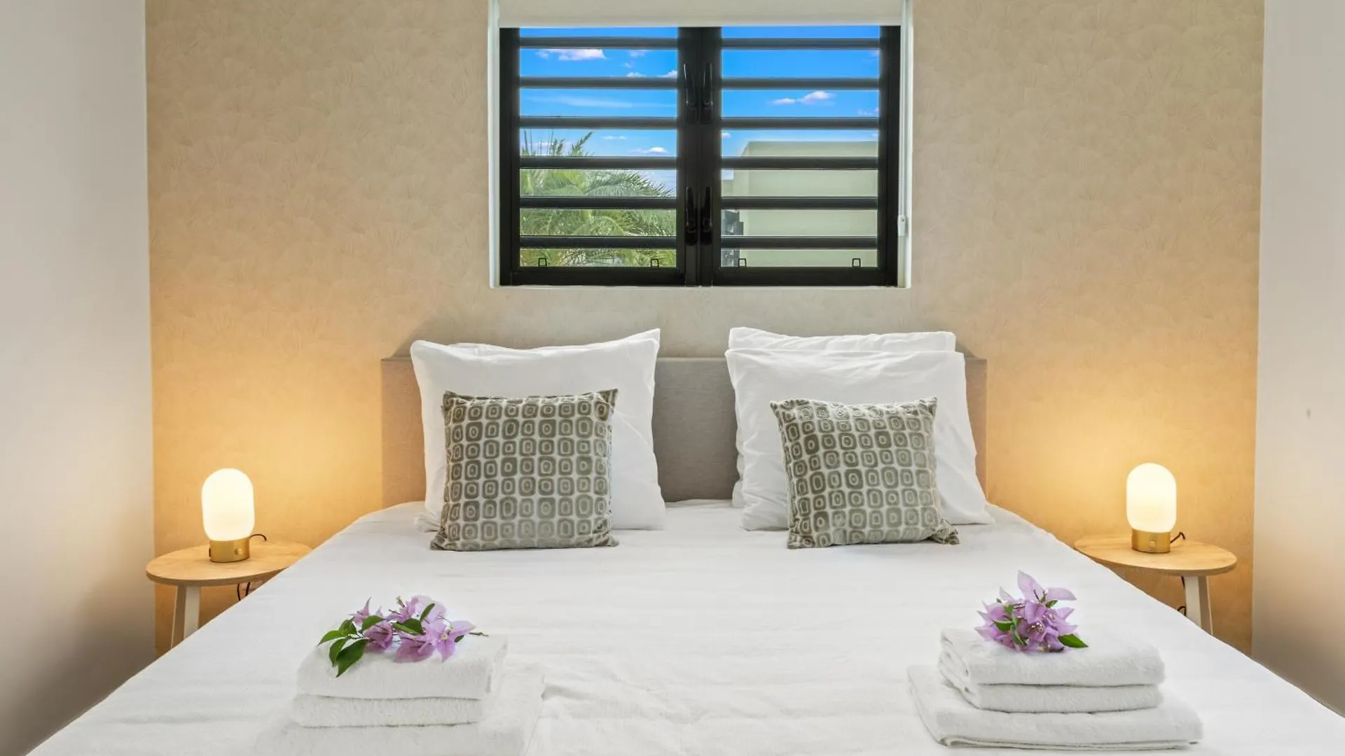 Villa Mambo Beach With Private Pool Willemstad Curacao