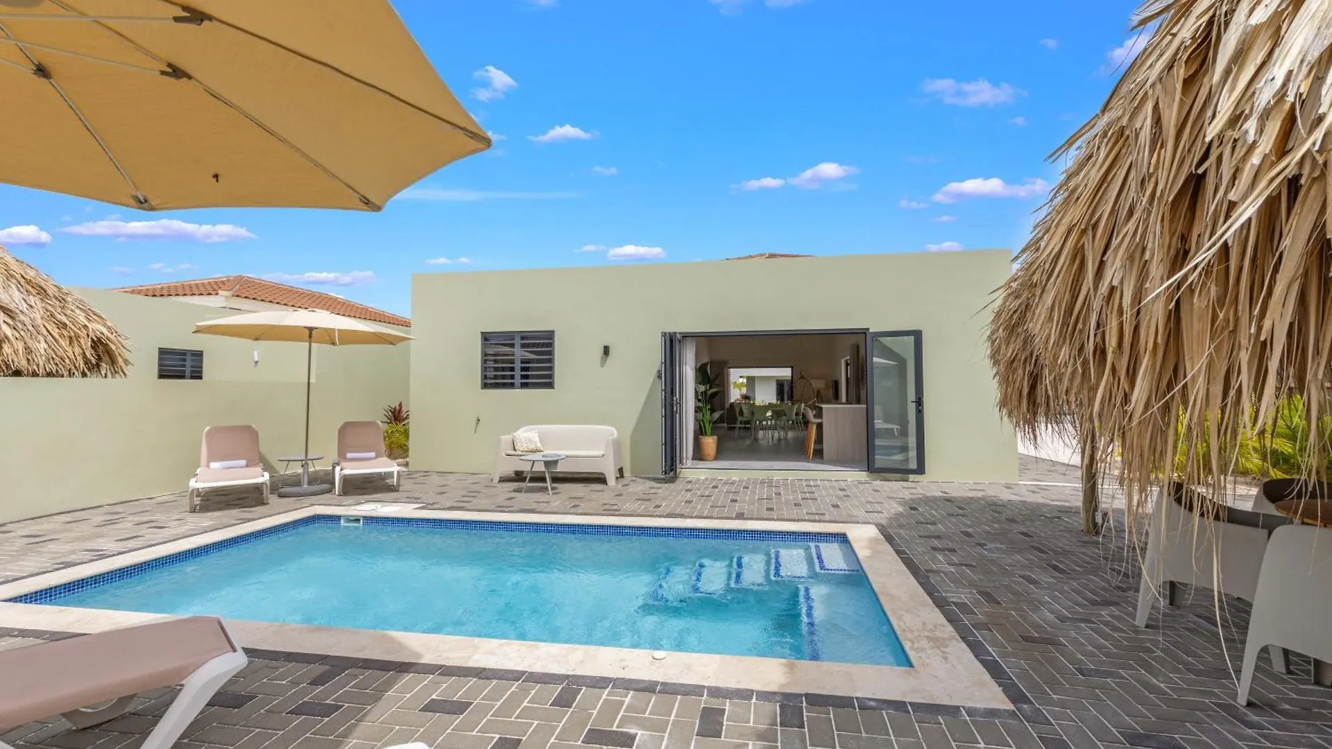 Villa Mambo Beach With Private Pool Willemstad Curacao